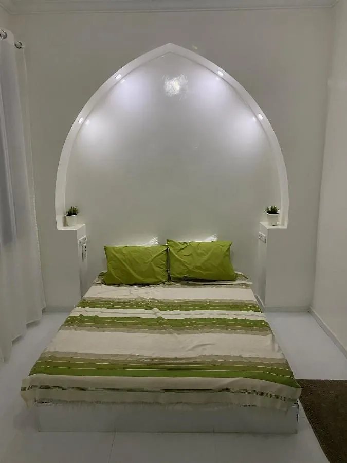 Villa Riad Talborjt : Jacuzzi Pool Morocco